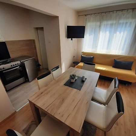 Haus Apartman Zajecar M&L Exterior photo