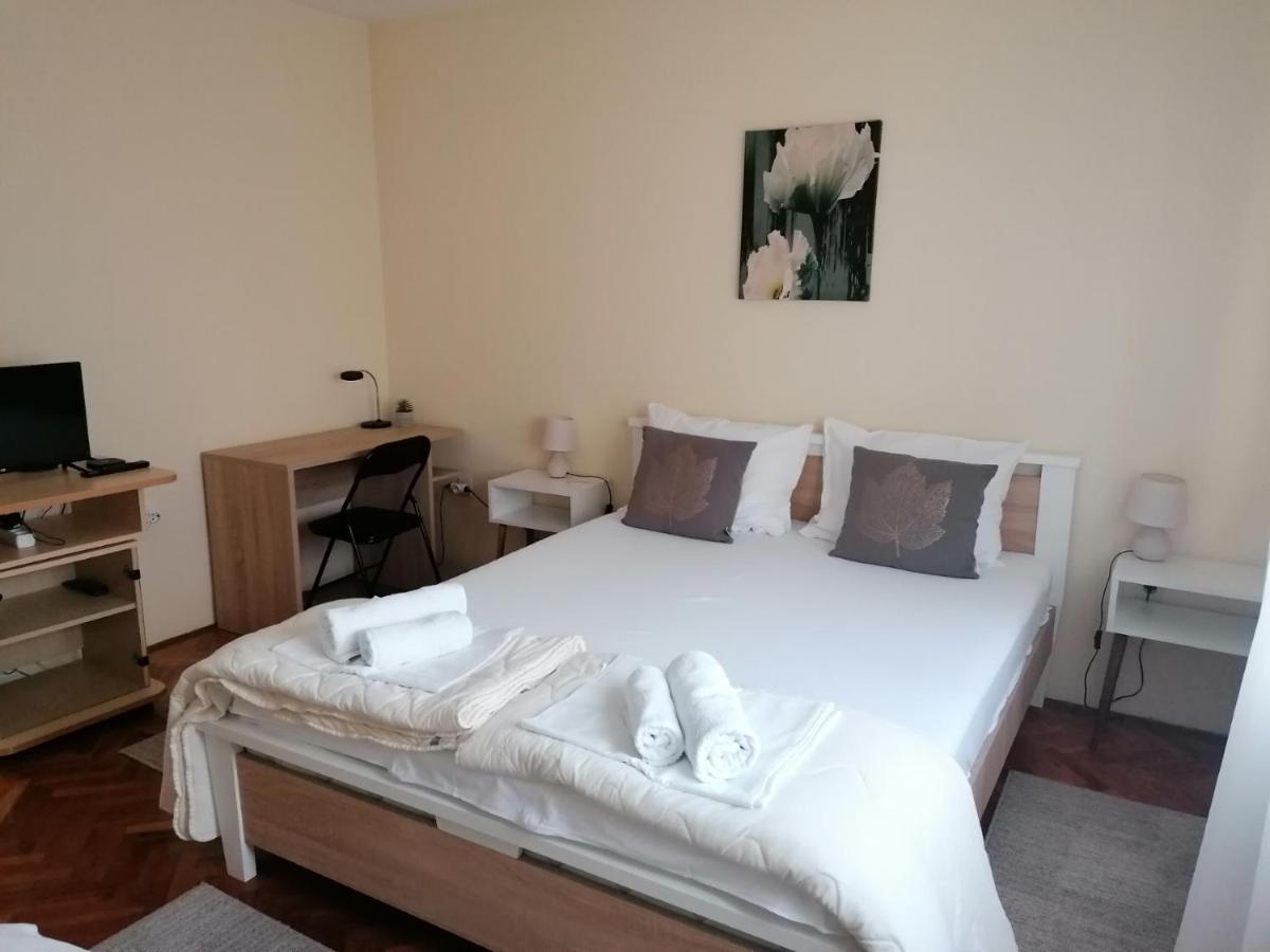 Haus Apartman Zajecar M&L Exterior photo