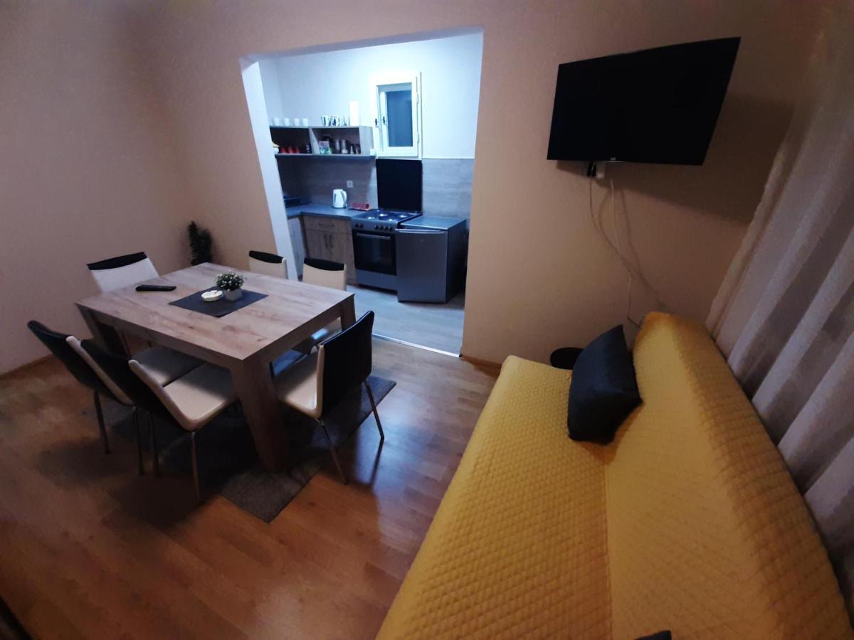 Haus Apartman Zajecar M&L Exterior photo