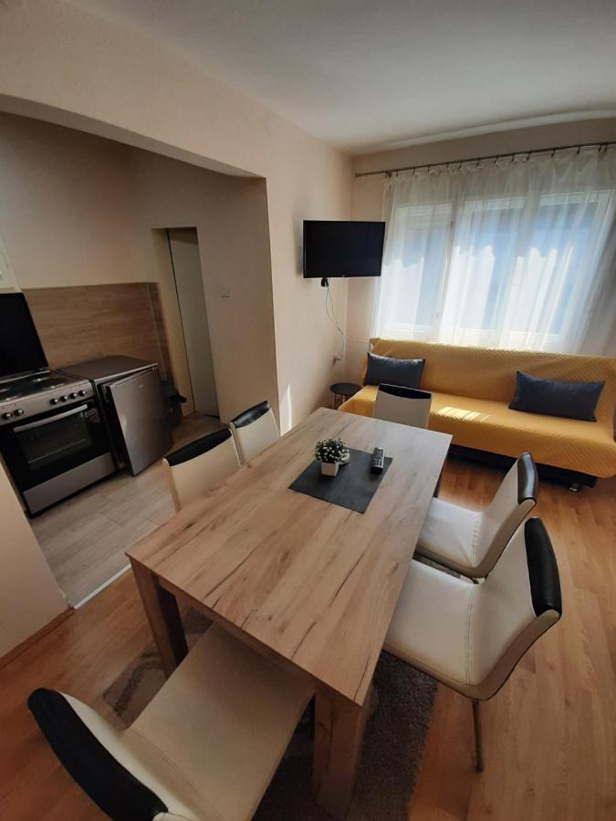 Haus Apartman Zajecar M&L Exterior photo